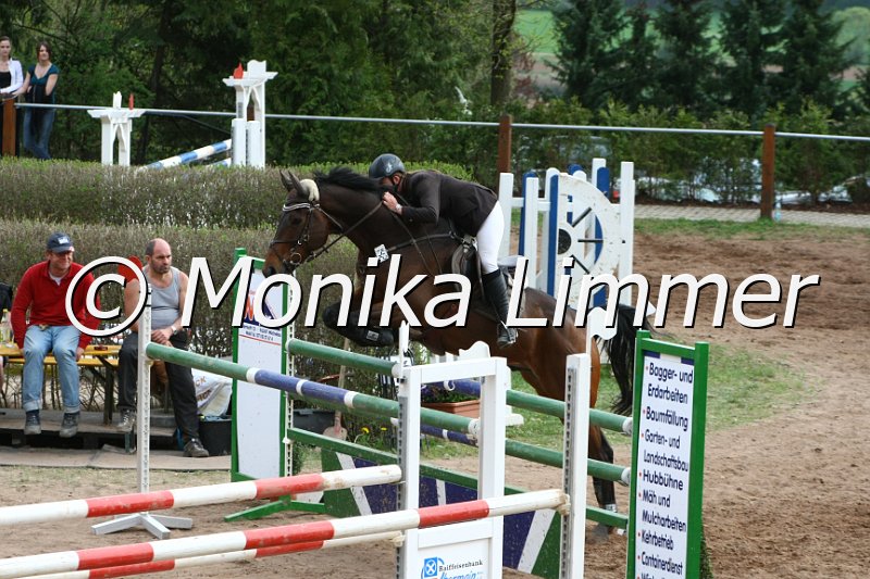 204M0938_Haeuslers Luftikus_Spring_Mx.JPG